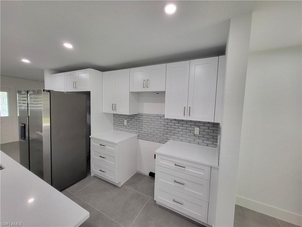 3929 Mohawk Pl, Naples, FL 34112-1