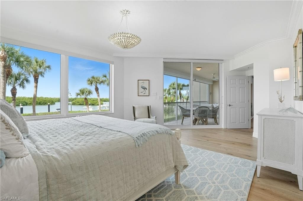 445 Dockside Dr B202, Naples, FL 34110-21