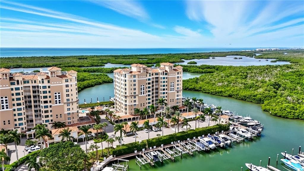 445 Dockside Dr B202, Naples, FL 34110-2