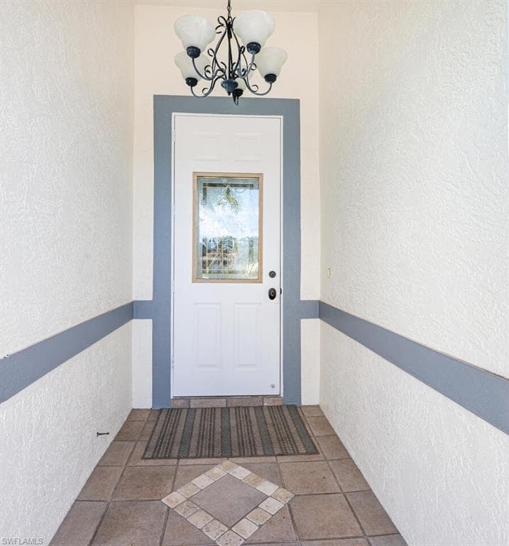 756 Charlemagne Blvd, Naples, FL 34112-2