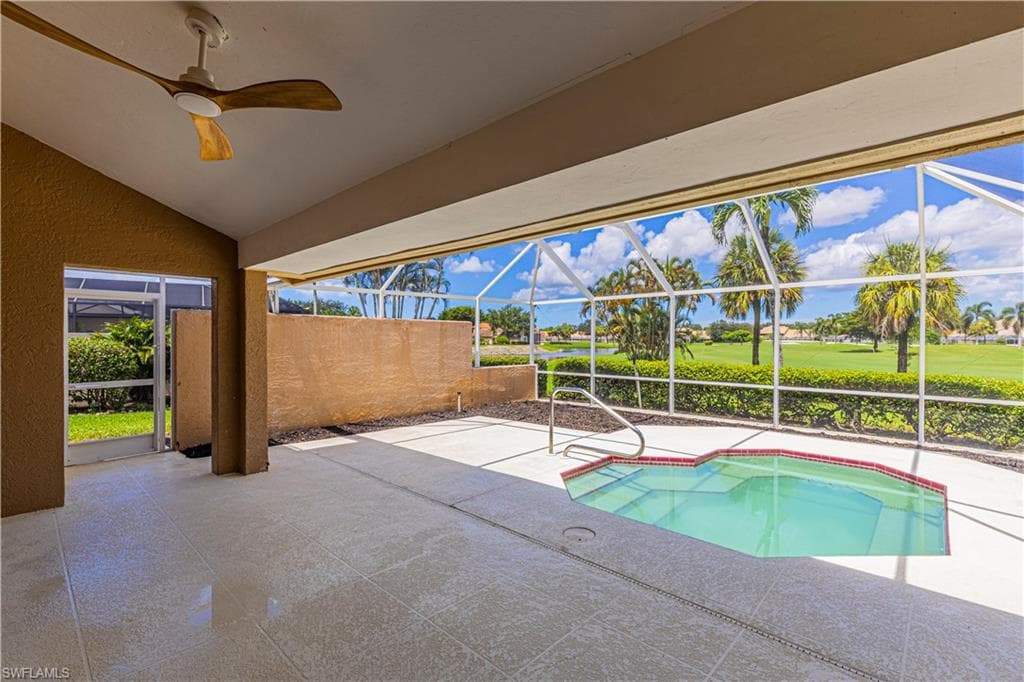 11718 Quail Village Way 17, Naples, FL 34119-2