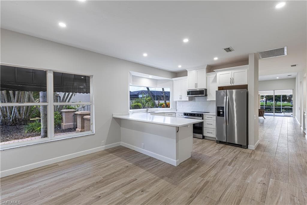 11718 Quail Village Way 17, Naples, FL 34119-6