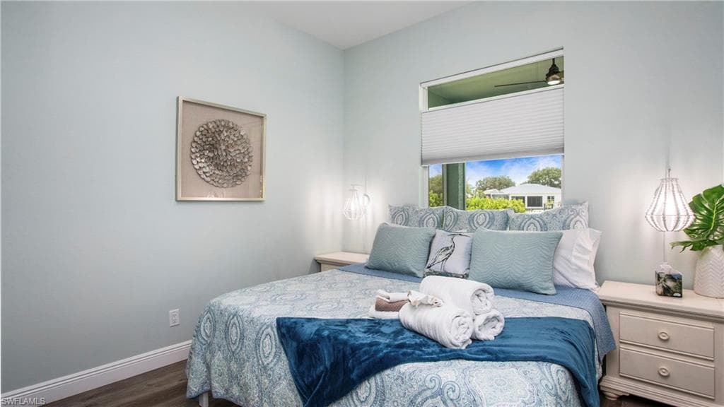 162 Windward Cay, Naples, FL 34114-28