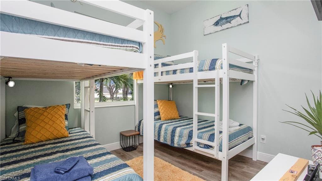 162 Windward Cay, Naples, FL 34114-30