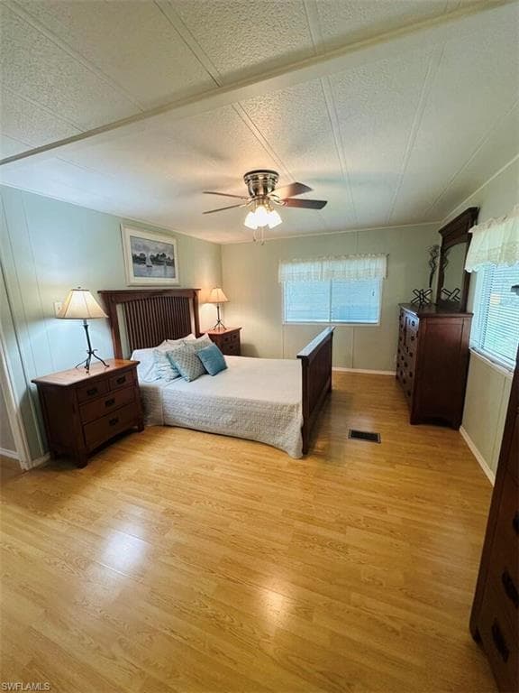 736 Knotty Pine Cir, North Fort Myers, FL 33917-18