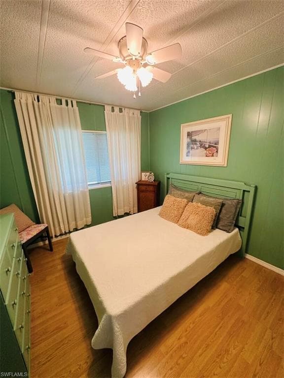 736 Knotty Pine Cir, North Fort Myers, FL 33917-23