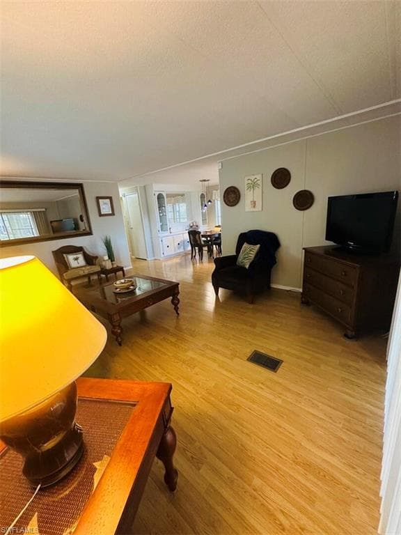 736 Knotty Pine Cir, North Fort Myers, FL 33917-7
