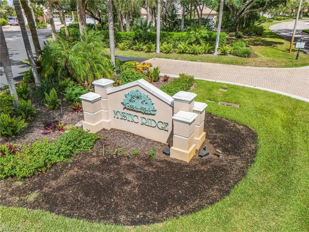 25160 Goldcrest Dr 821, Bonita Springs, FL 34134-26
