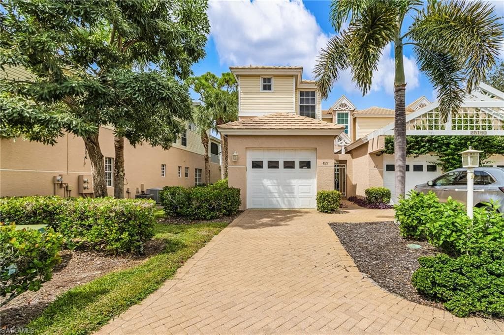 25160 Goldcrest Dr 821, Bonita Springs, FL 34134-28