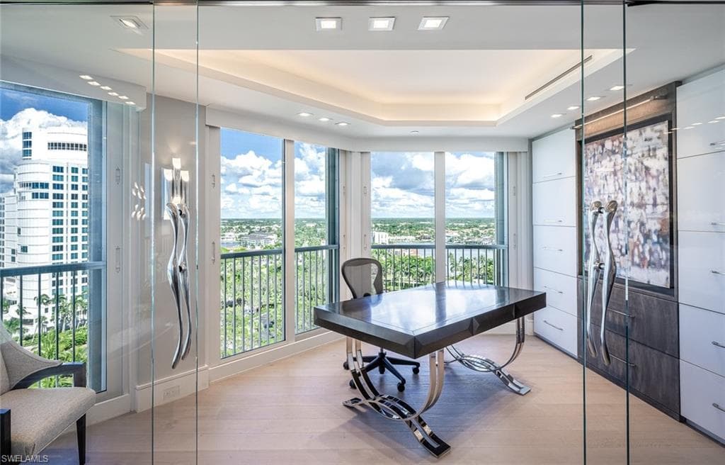 4051 Gulf Shore Blvd N 200, Naples, FL 34103-14