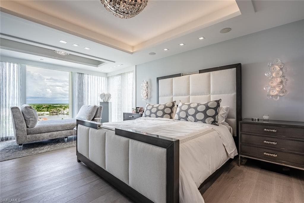 4051 Gulf Shore Blvd N 200, Naples, FL 34103-25