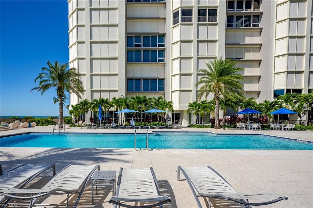 4051 Gulf Shore Blvd N 200, Naples, FL 34103-41