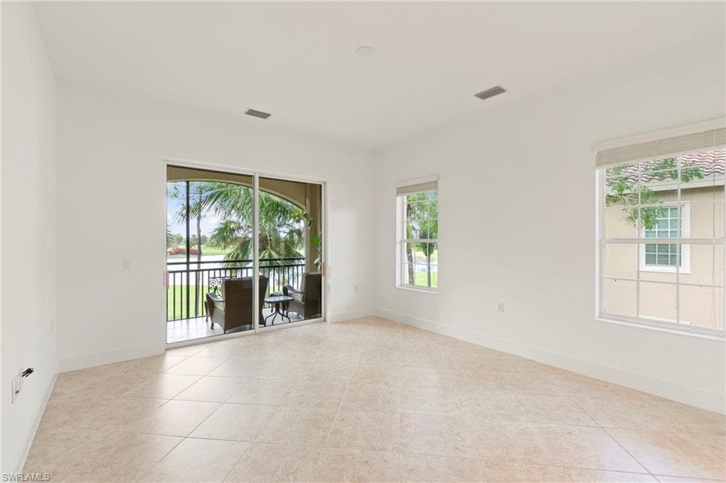 8961 Cherry Oaks Trl 202, Naples, FL 34114-13