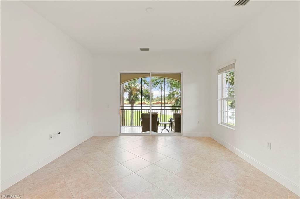 8961 Cherry Oaks Trl 202, Naples, FL 34114-14