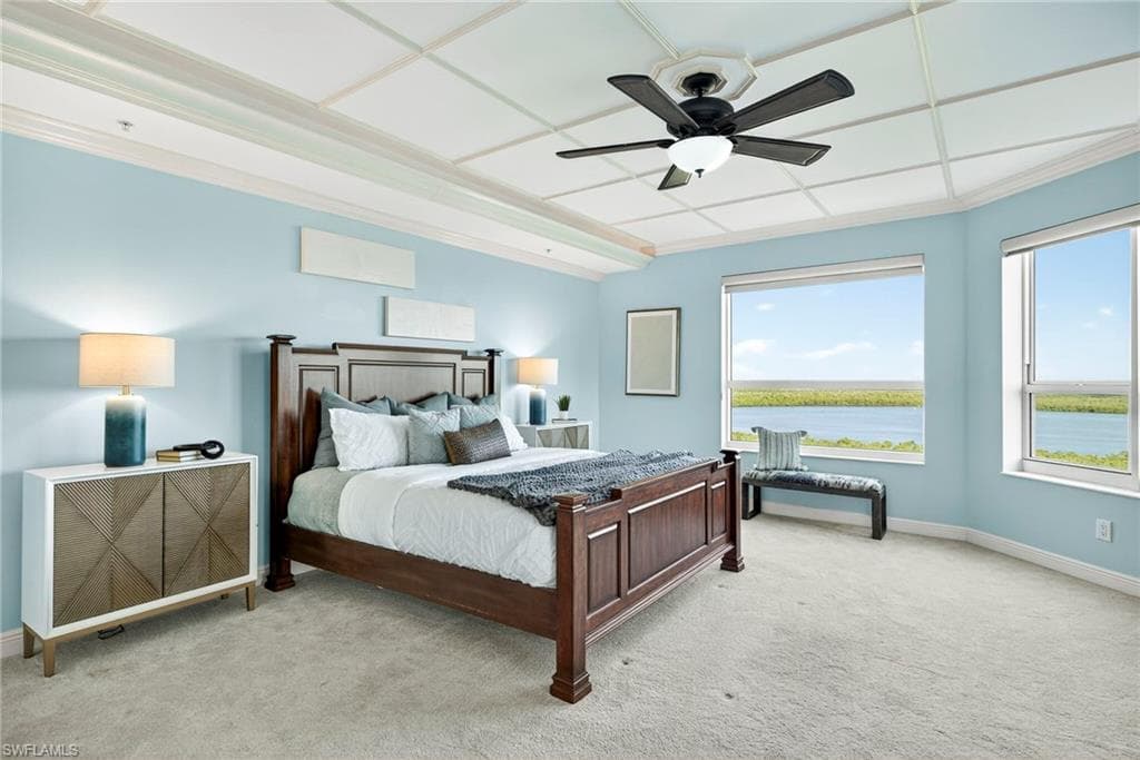 285 Grande Way 804, Naples, FL 34110-27