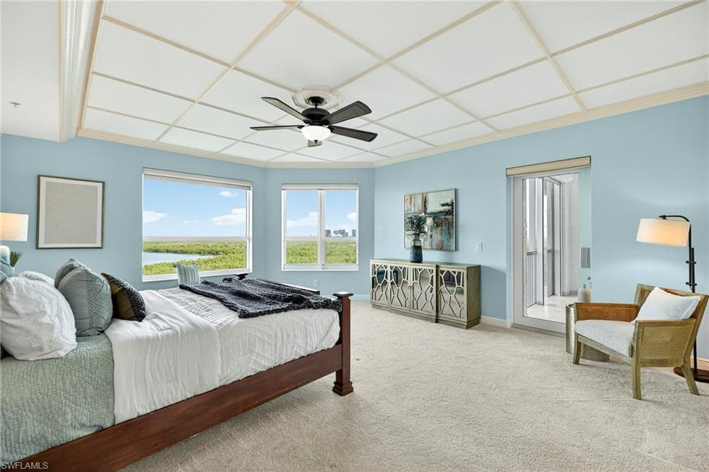 285 Grande Way 804, Naples, FL 34110-28
