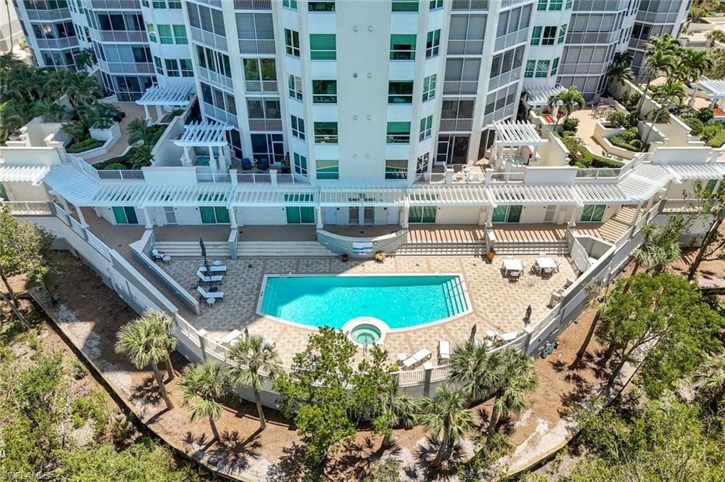 285 Grande Way 804, Naples, FL 34110-50