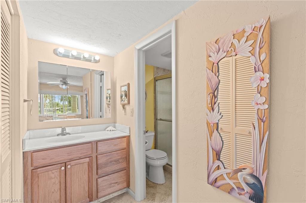 372 Charlemagne Blvd B 202, Naples, FL 34112-11