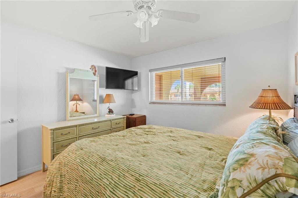 372 Charlemagne Blvd B 202, Naples, FL 34112-14