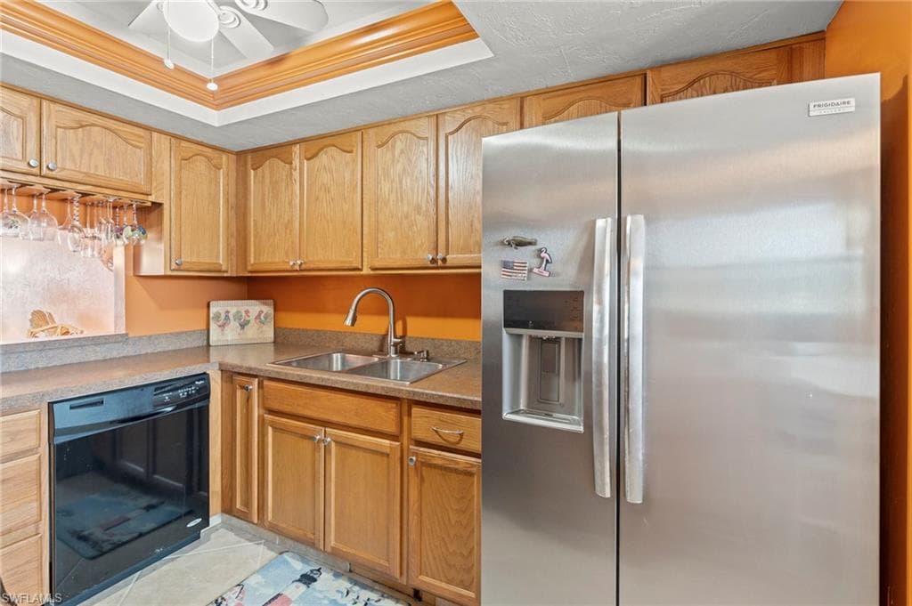 372 Charlemagne Blvd B 202, Naples, FL 34112-6