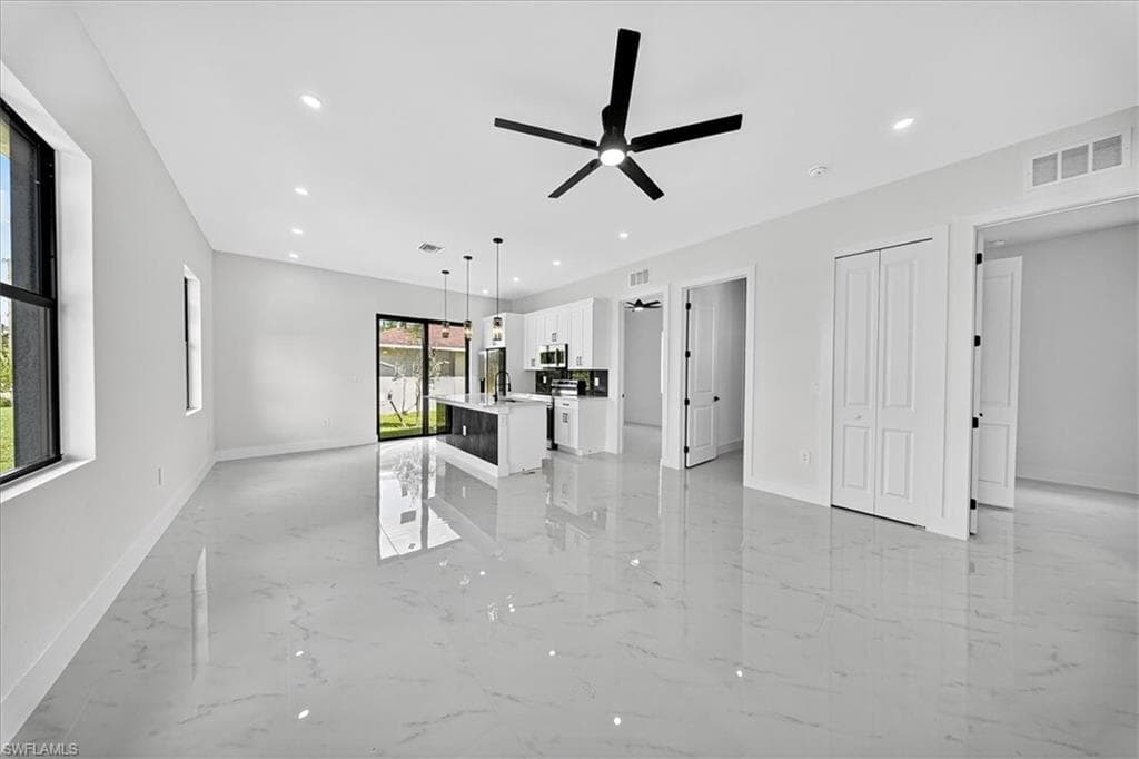 639 Montclair Ave S, Lehigh Acres, FL 33974-5