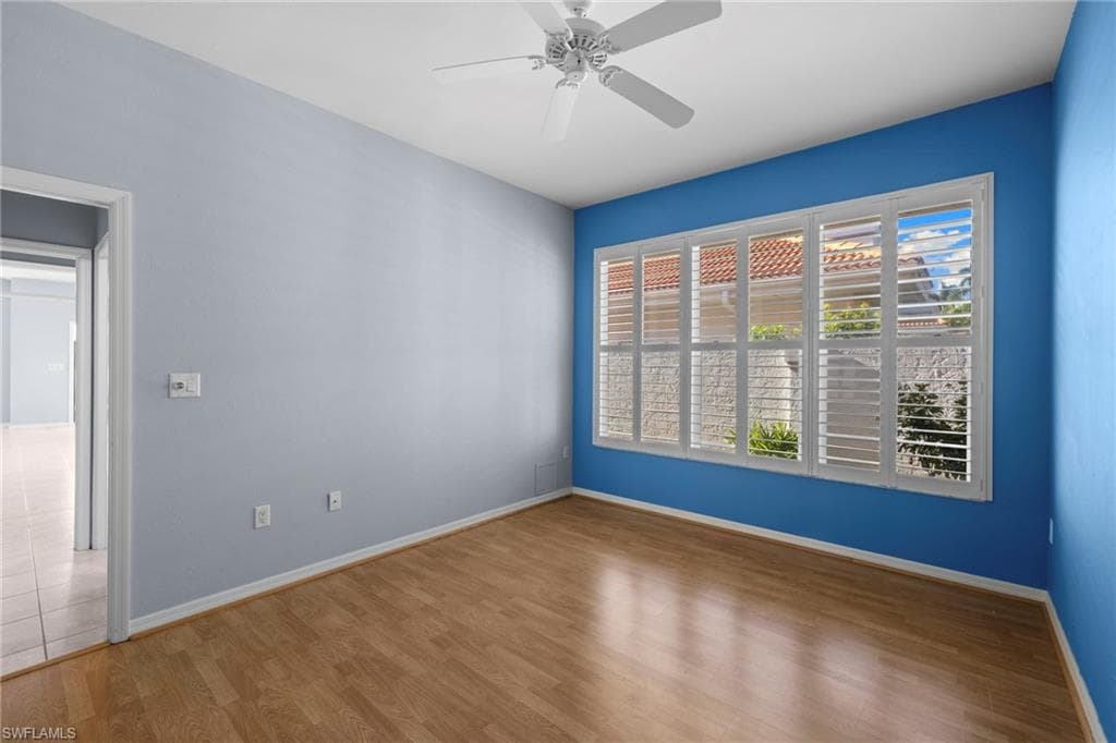 4453 Yacht Harbor Dr, Naples, FL 34112-13