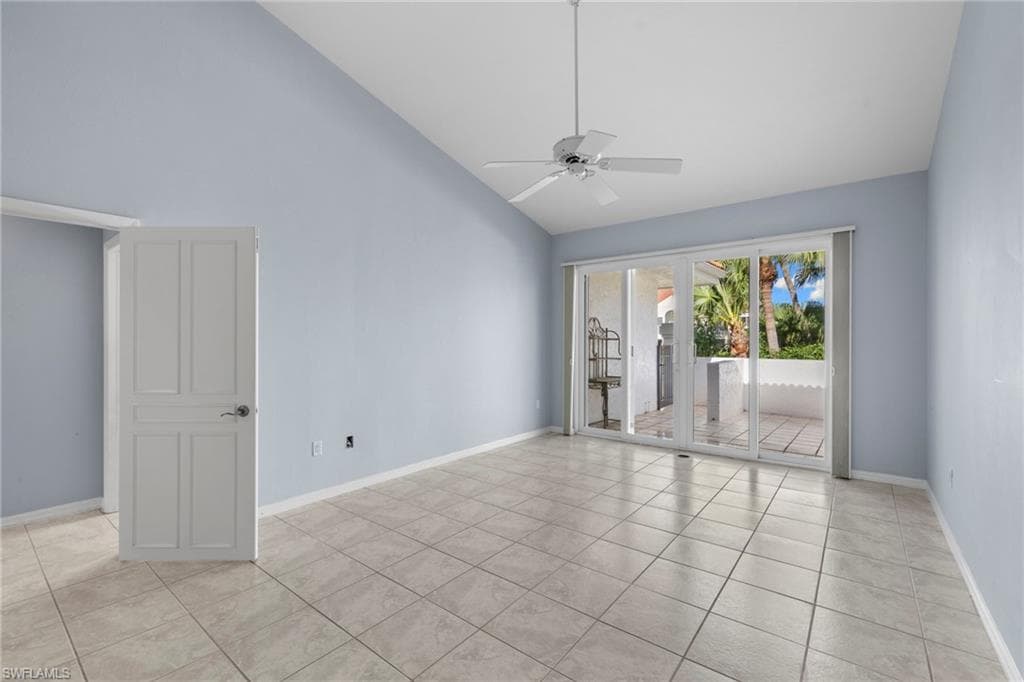 4453 Yacht Harbor Dr, Naples, FL 34112-17
