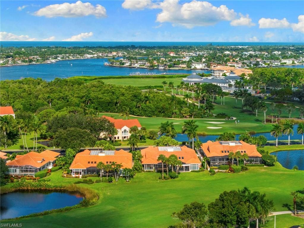 4453 Yacht Harbor Dr, Naples, FL 34112-31