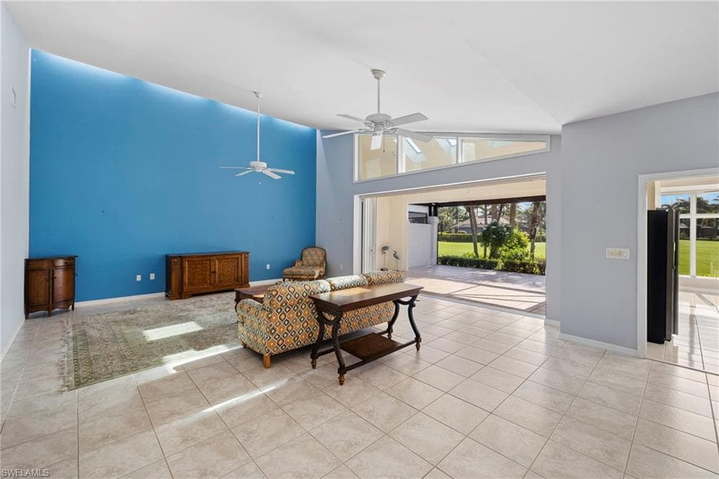 4453 Yacht Harbor Dr, Naples, FL 34112-3