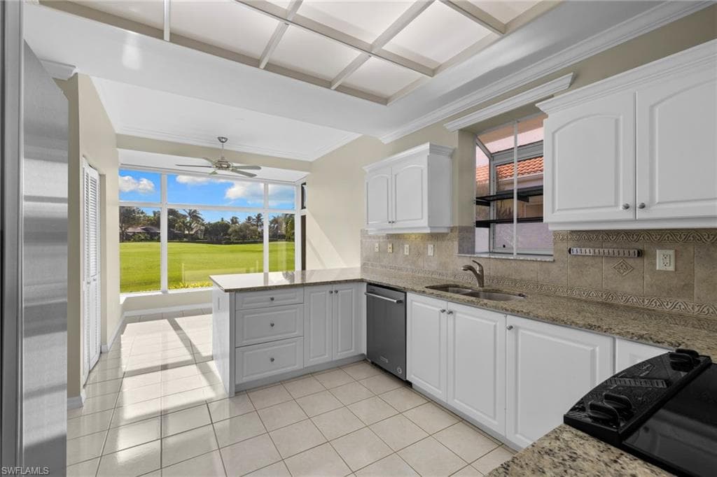 4453 Yacht Harbor Dr, Naples, FL 34112-6