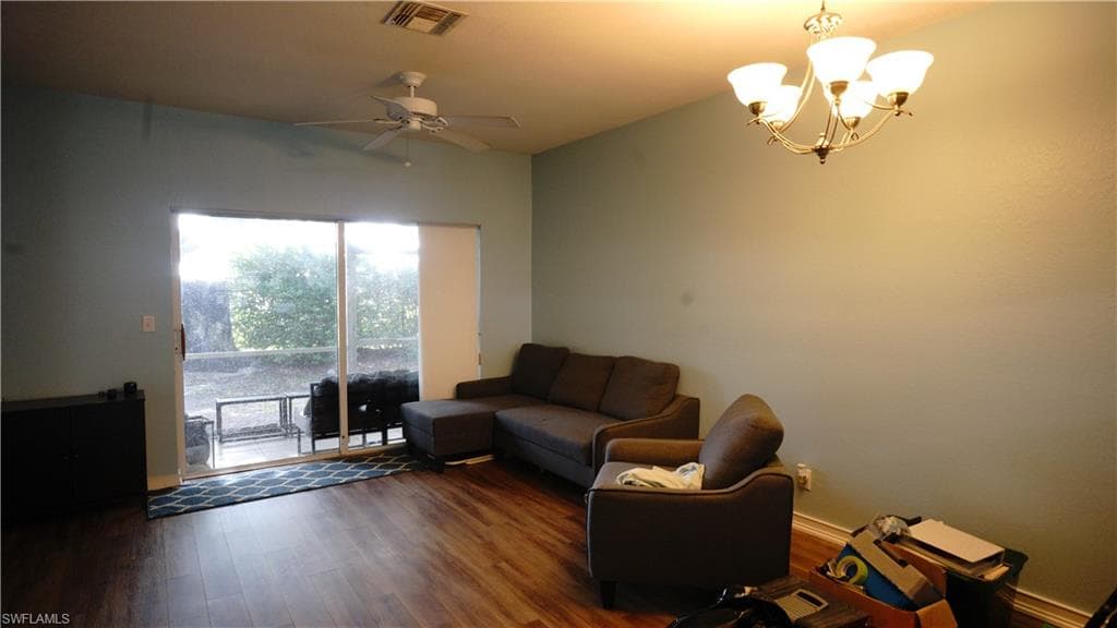 8285 Pacific Beach Dr, Fort Myers, FL 33966-3