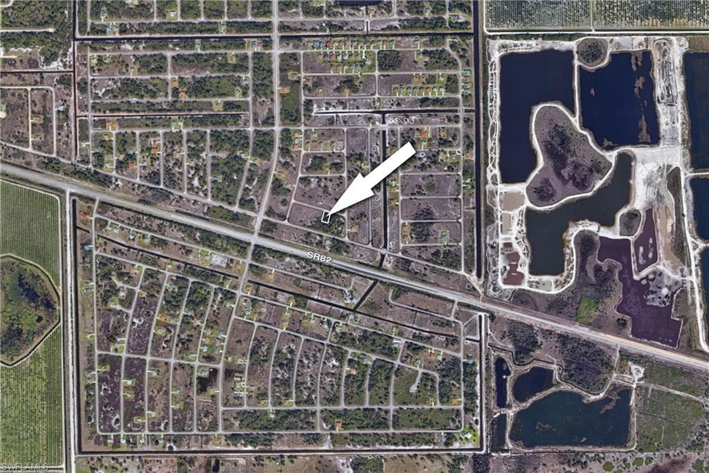 1232 Dunbar St E, Lehigh Acres, FL 33974-2
