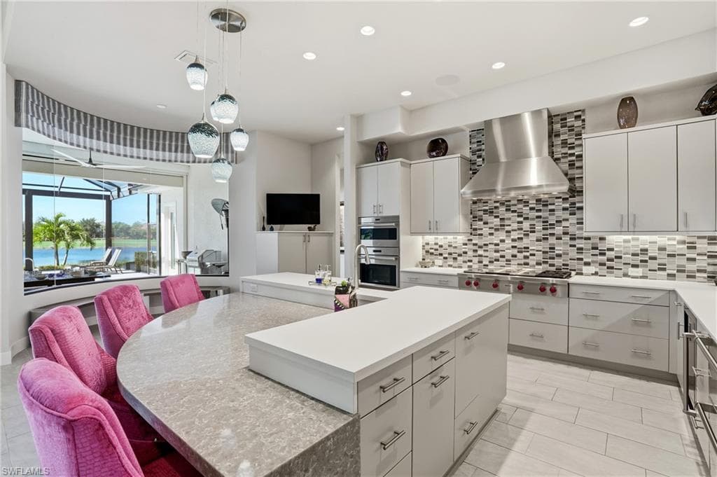 9177 Esplanade Blvd, Naples, FL 34119-19