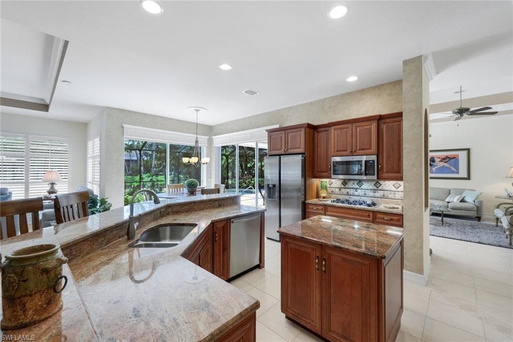 10005 Idle Pine Ln, Estero, FL 34135-15