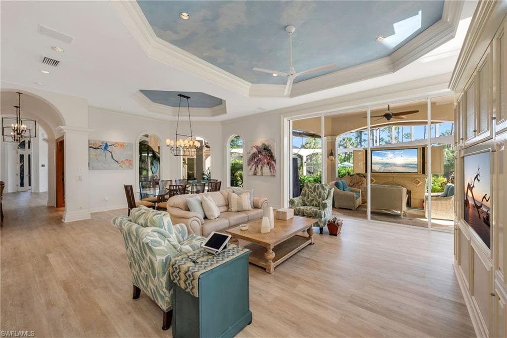 15102 Frescott Way, Naples, FL 34110-9