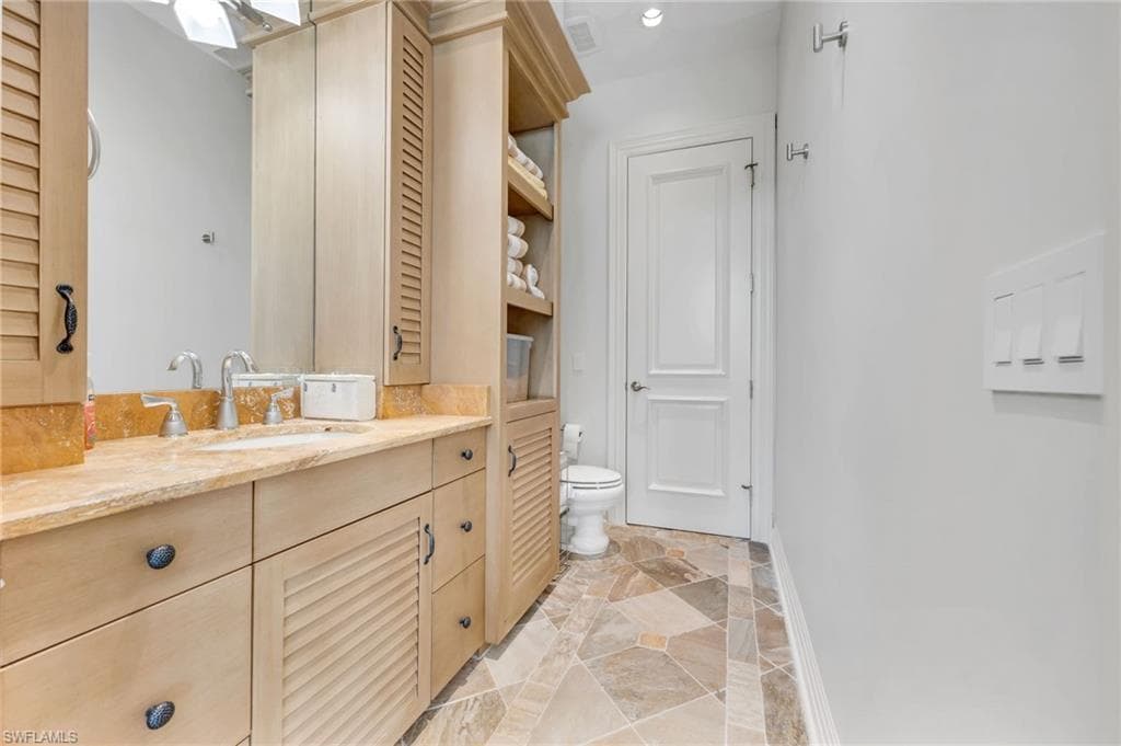 15102 Frescott Way, Naples, FL 34110-26