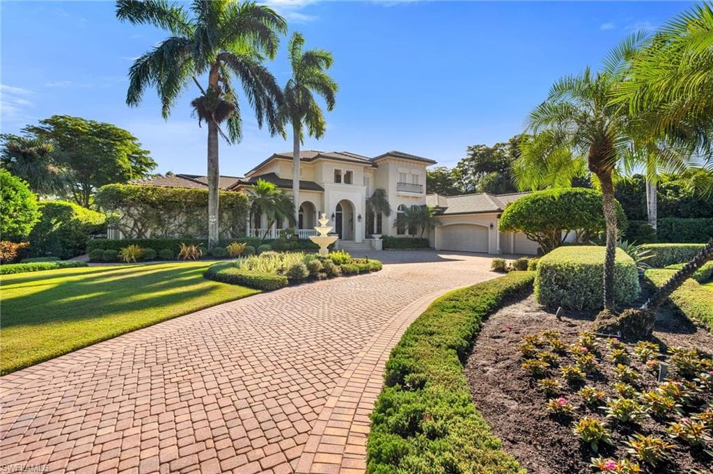 15102 Frescott Way, Naples, FL 34110-4