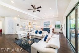 1374 Petone Ct, Naples, FL 34113-1