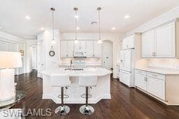 1374 Petone Ct, Naples, FL 34113-3