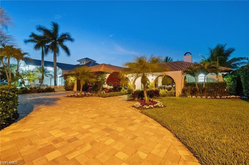 1515 Osprey Ave, Naples, FL 34102-45
