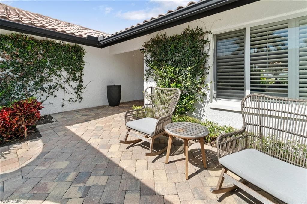 1515 Osprey Ave, Naples, FL 34102-47