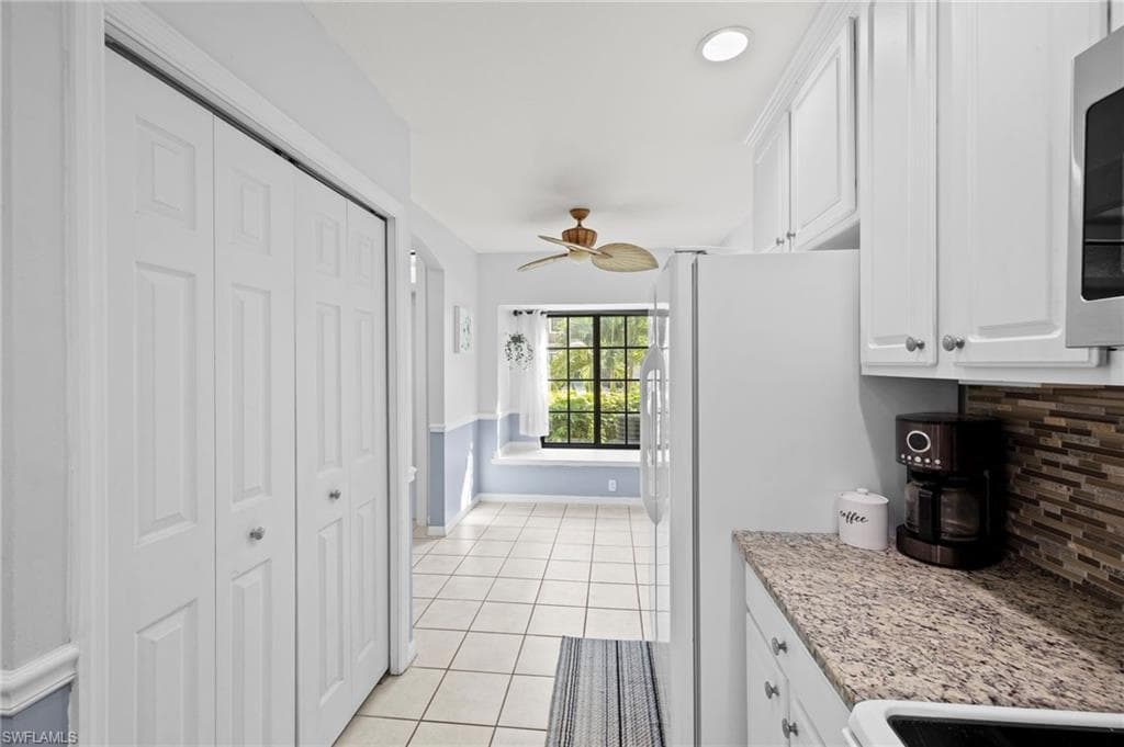 7715 Woodbrook Cir 3402, Naples, FL 34104-9