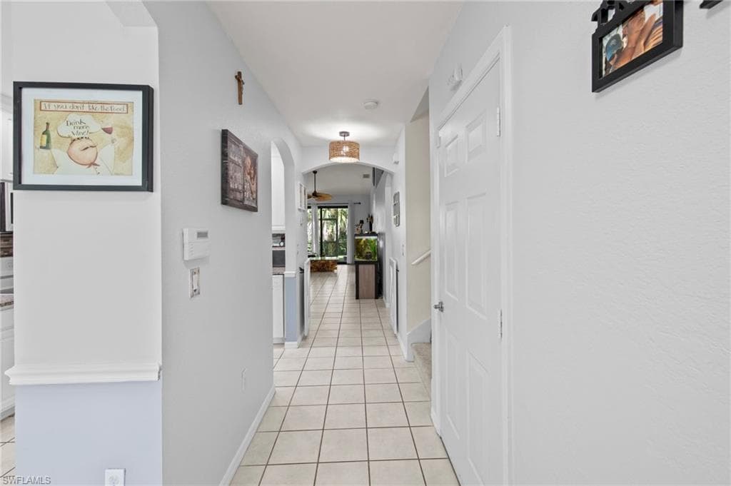 7715 Woodbrook Cir 3402, Naples, FL 34104-15