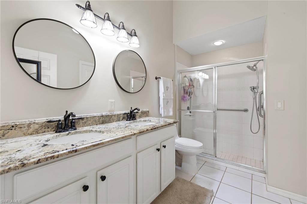 7715 Woodbrook Cir 3402, Naples, FL 34104-17