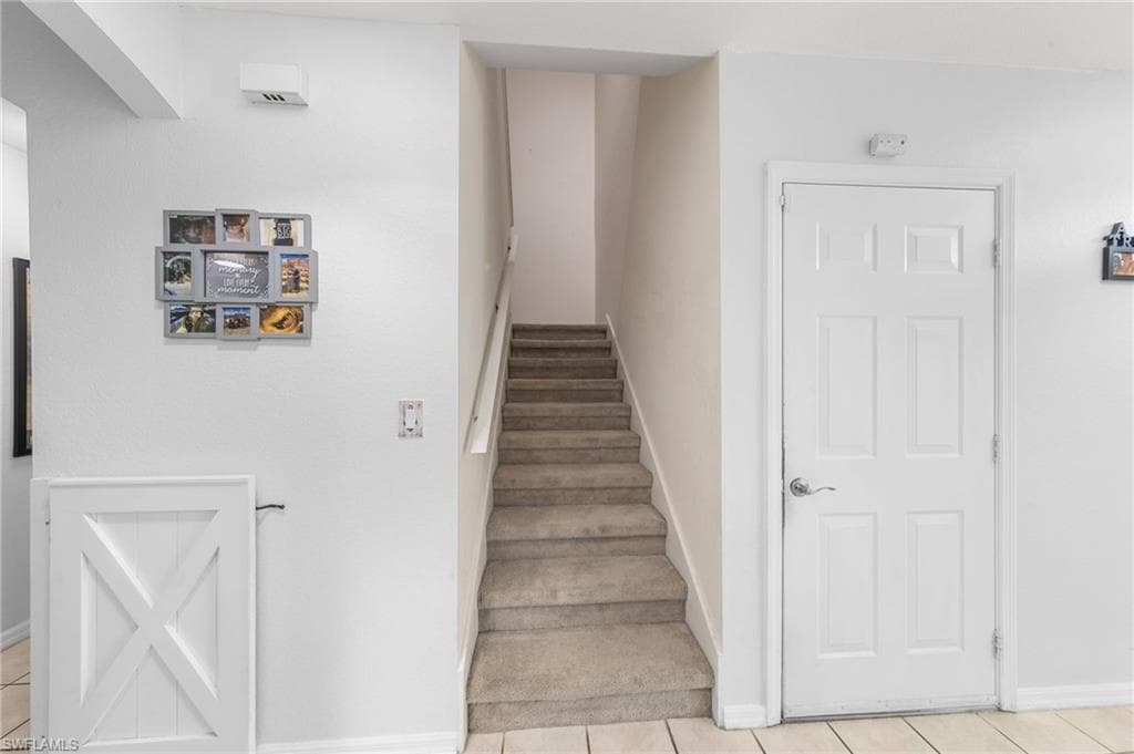 7715 Woodbrook Cir 3402, Naples, FL 34104-25