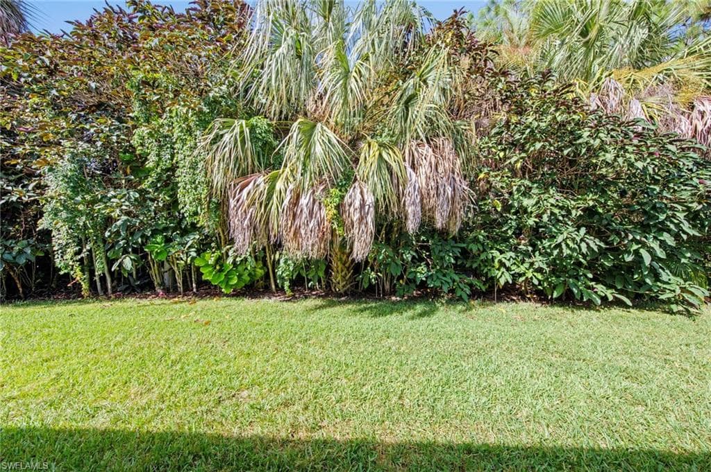 7715 Woodbrook Cir 3402, Naples, FL 34104-28