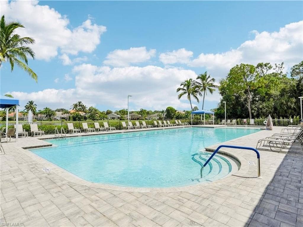 7715 Woodbrook Cir 3402, Naples, FL 34104-36