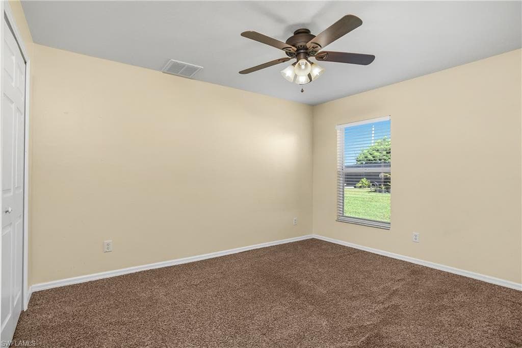 2905 1st Pl, Cape Coral, FL 33909-17