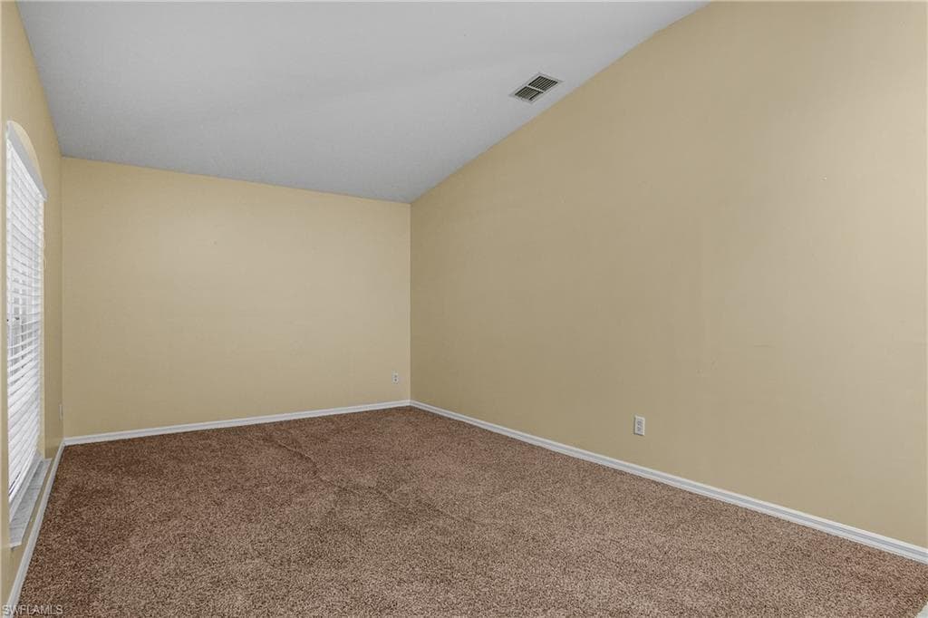 2905 1st Pl, Cape Coral, FL 33909-18