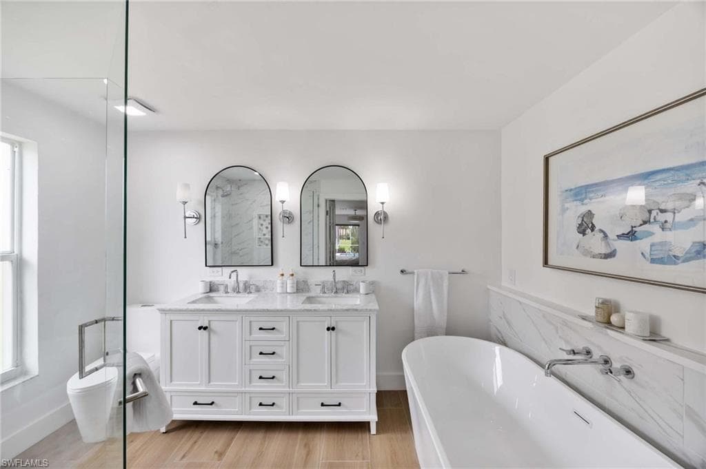 9905 Treasure Cay Ln, Bonita Springs, FL 34135-21